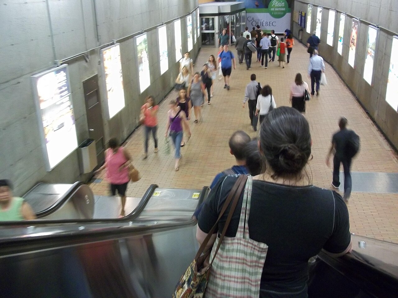 Montréal souterrain — Wikipédia